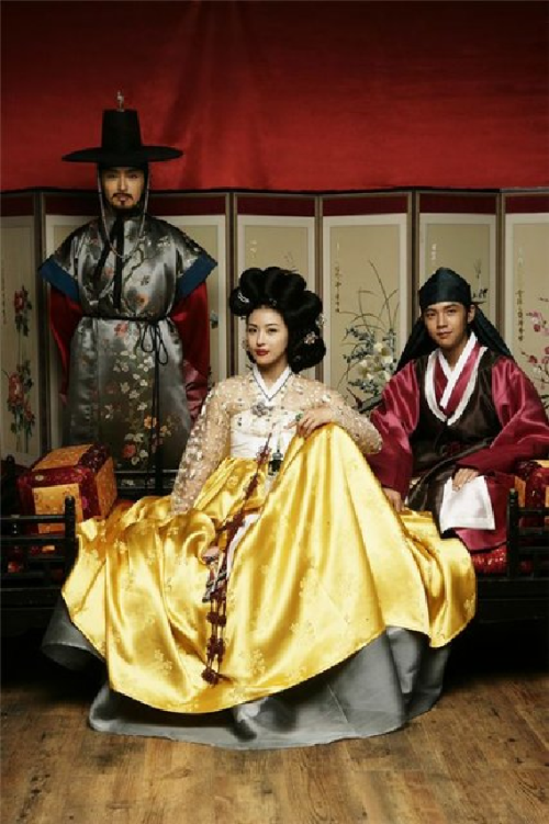 Hwang Jin Yi